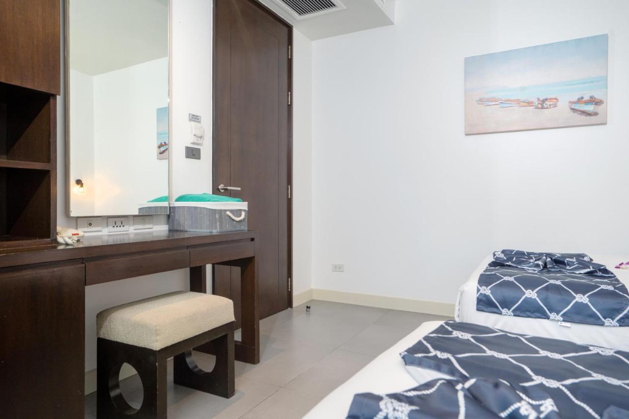 Karon Sea View Beach Apartment Exteriör bild