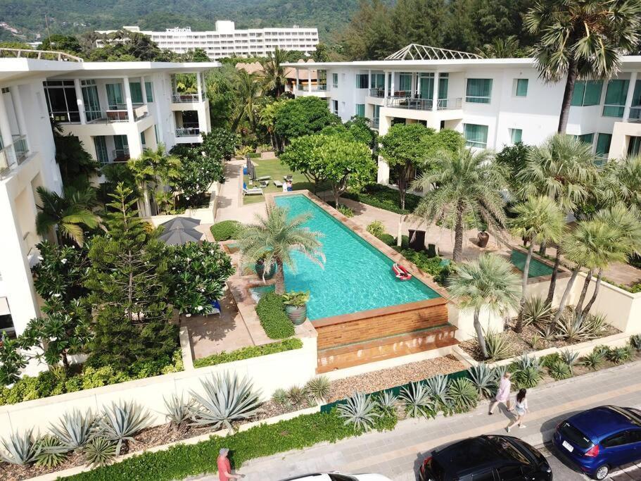 Karon Sea View Beach Apartment Exteriör bild