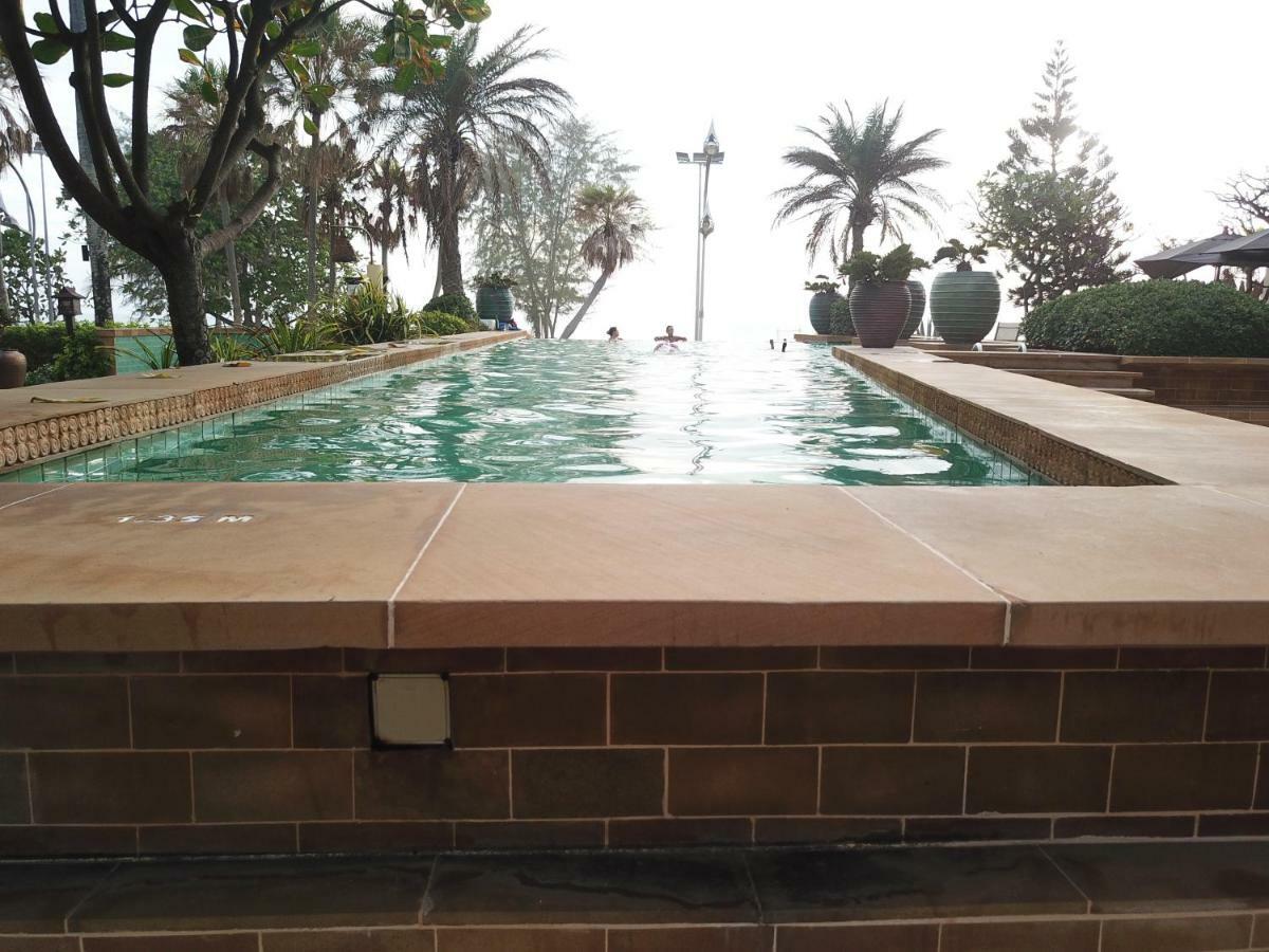 Karon Sea View Beach Apartment Exteriör bild